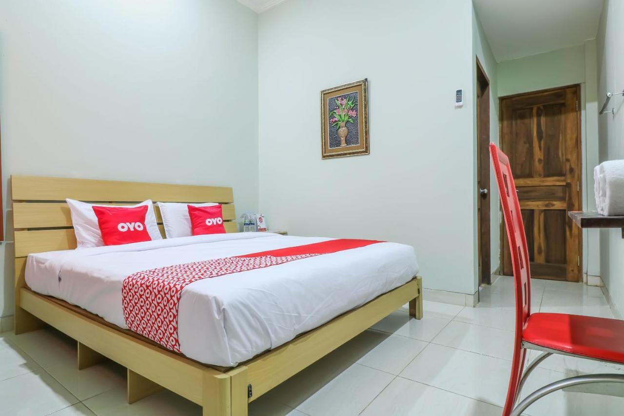 Oyo 1670 Likko Inn Denpasar  Exterior photo